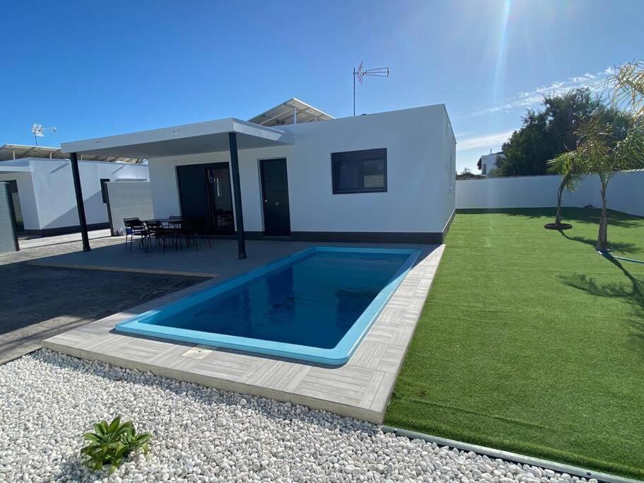 Moderna Villa Con Piscina Privada By Chiclanadreams Chiclana de la Frontera Exterior photo